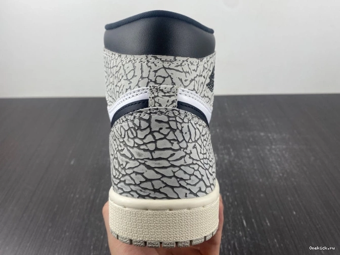 One Kick DZ5485-052 OG High 1 Jordan Cement Air White 0723